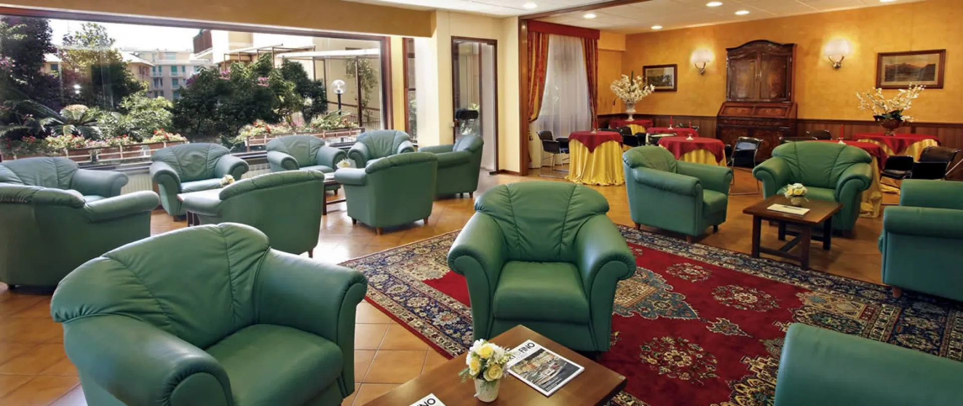 Benvenuti all'Hotel Mondial